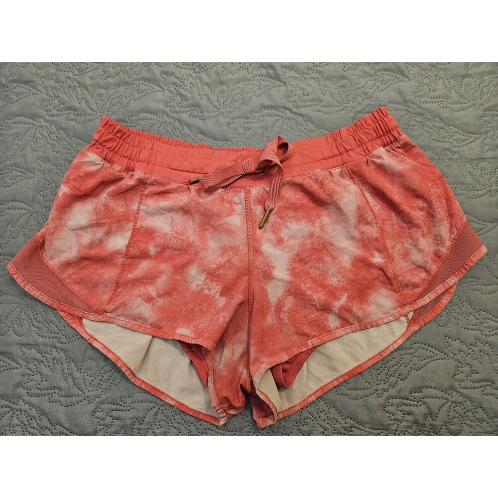 Lululemon sz 8 Tie Dye Athletic Tracker Hotty Hot Shorts  2.5" inseam Red White